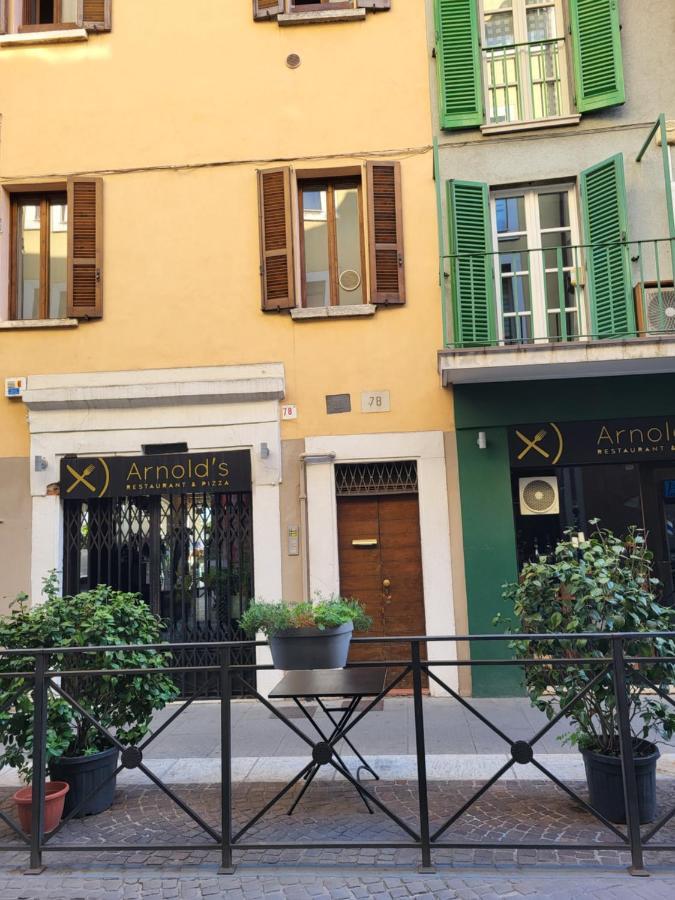 Mono Arnaldo Appartement Brescia Buitenkant foto